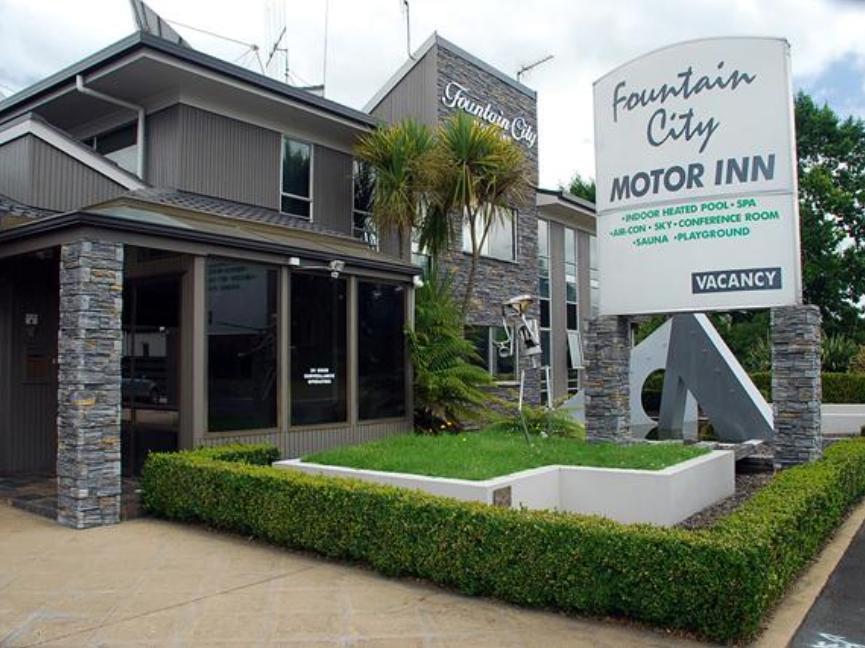 Fountain City Motor Inn Hamilton Extérieur photo