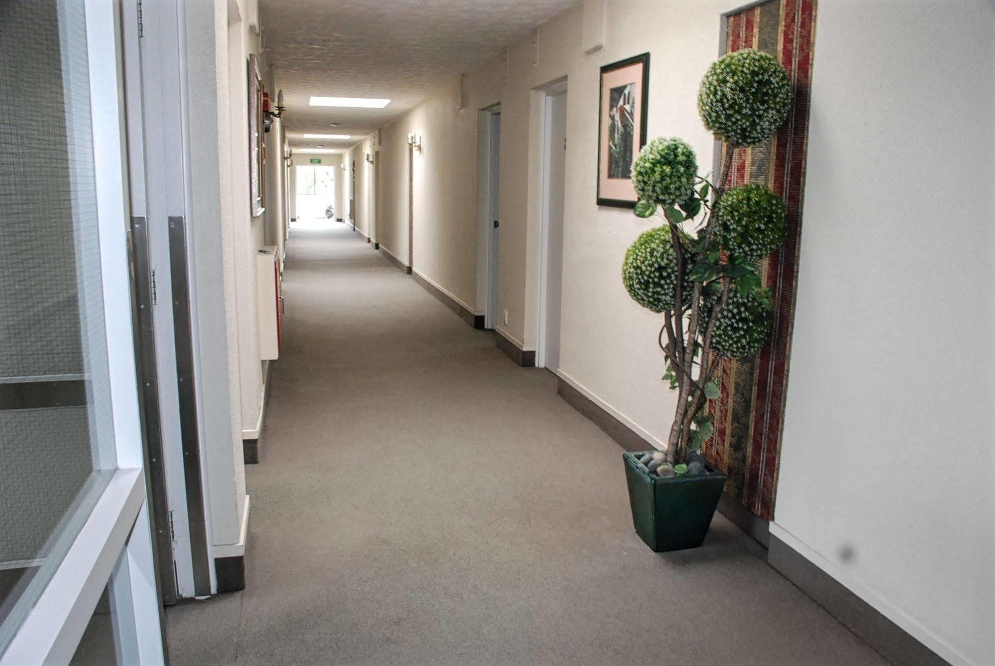 Fountain City Motor Inn Hamilton Extérieur photo